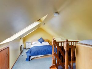 Loft room- click for photo gallery
